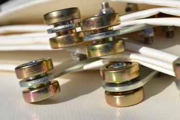 Vorhangplanen Hallenteilung Staubschutz